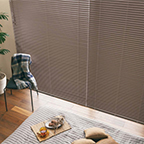 COROLLEのカーテン見本